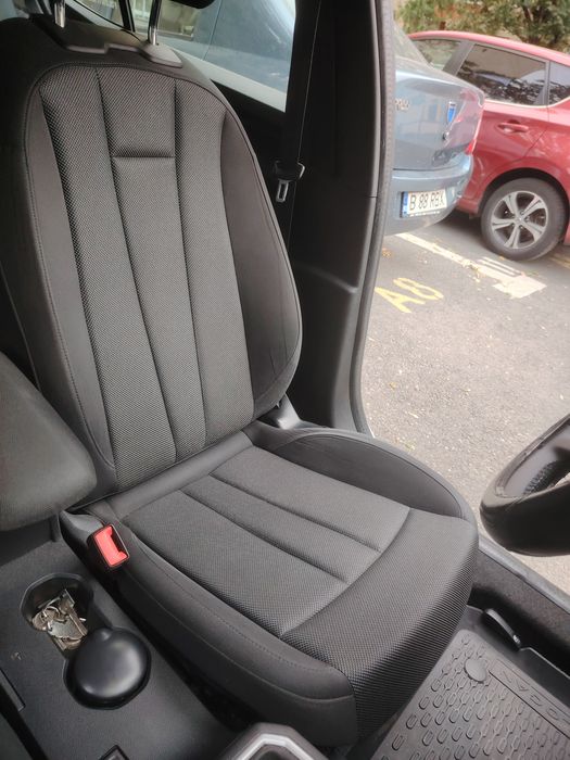 Vând scaune de Audi A4 B9 și suporți pentru Logan 3