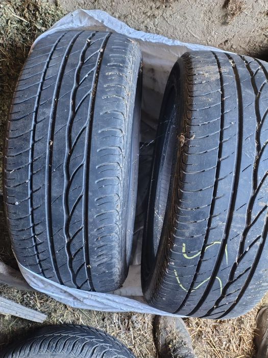 Anvelope 215/50R 17