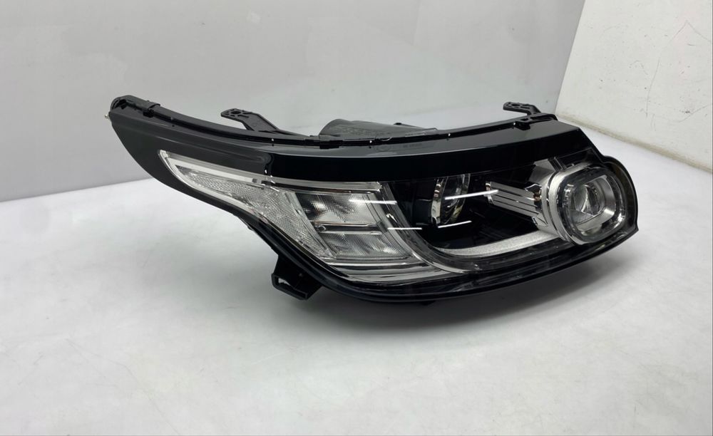 Ляв и Десен фар Range Rover Sport L494 2013-2017 Reflektor Range Rover Sport L494 DK62-13W029-EK