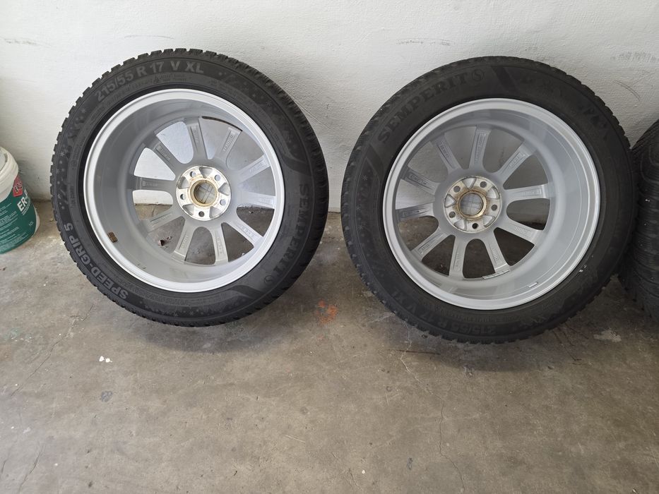 VW, Комплект 17" джанти Autec Valenti със зимни гуми Semperit 215/55 R17 (DOT 2023)
