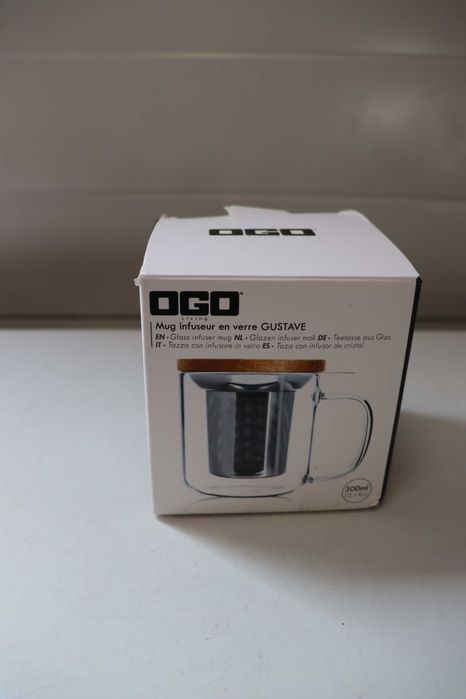 OGO LIVING 300мл Стъклена чаша за чай и капак от акациево дърво