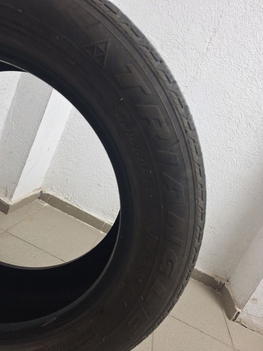 Продам три шины Triangle