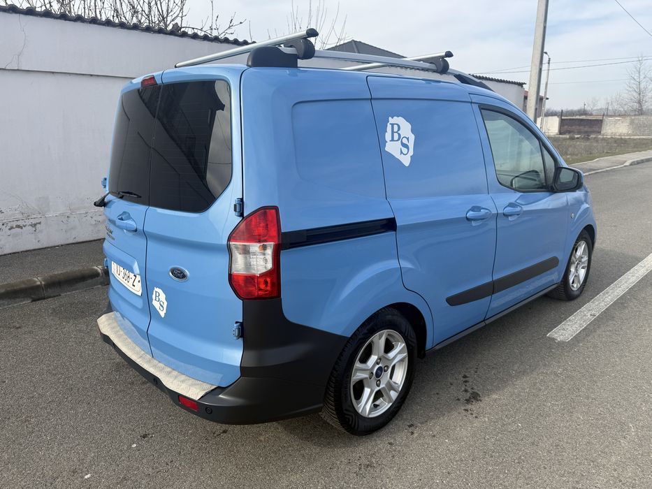 Ford Transit Courier 1.5 Diesel *2015* 175.00 KM / Import pe roti