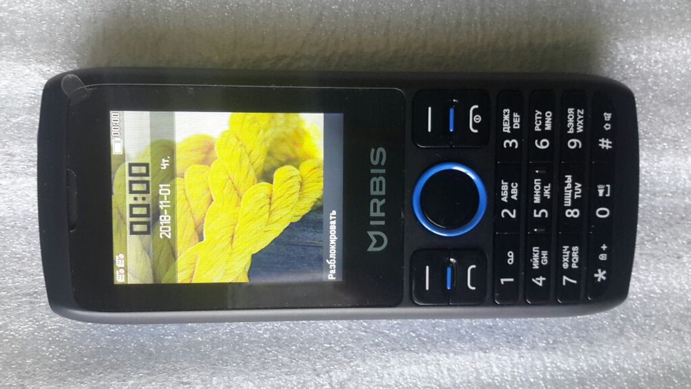 Мобильный телефон с функцией Power banka