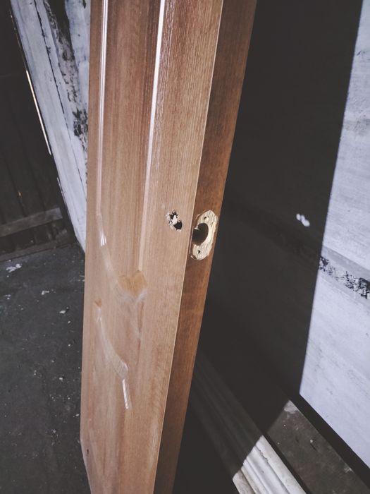 Продается дверь.