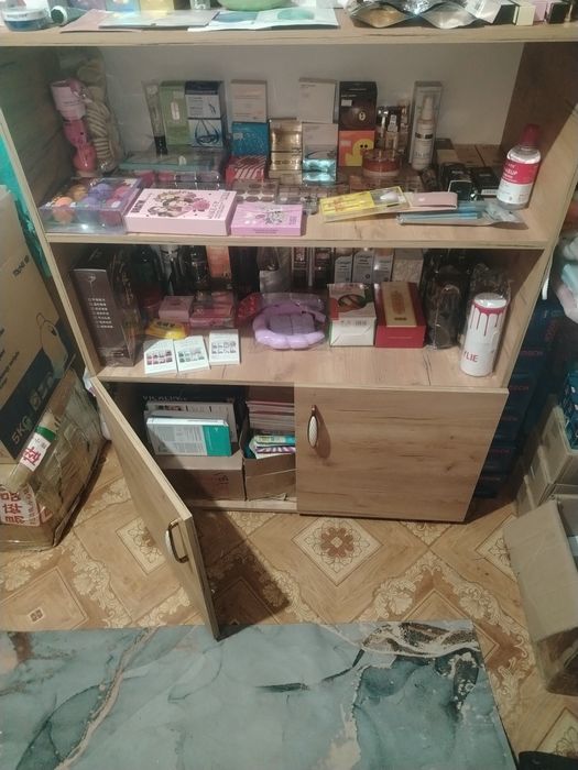 Продам новый стелаж