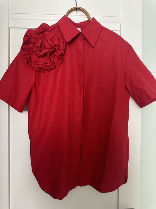 Рубашка с объемным цветком