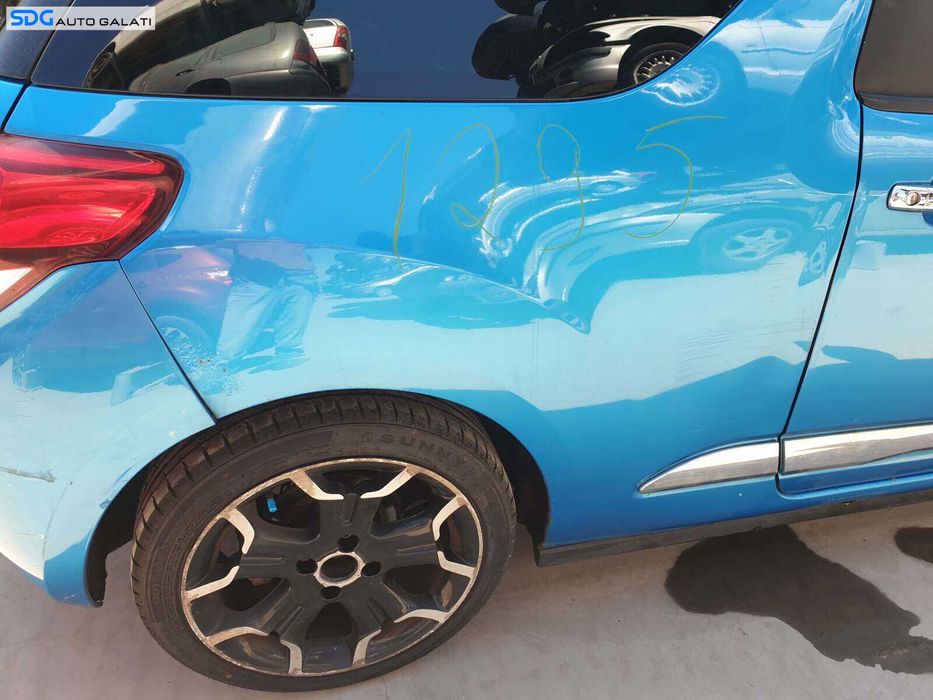 Aripa Caroserie Dreapta Spate Citroen DS3 2009 - 2014 Culoare KGW (inceput rugina) [Q3076]