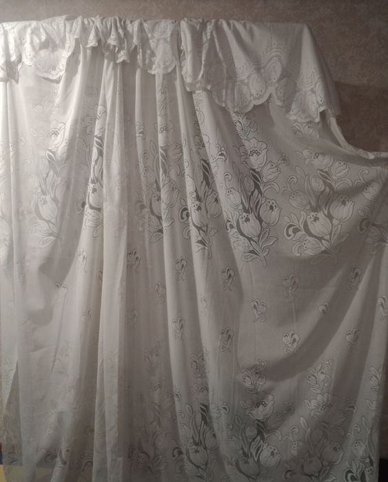 Продается тюль 250*300