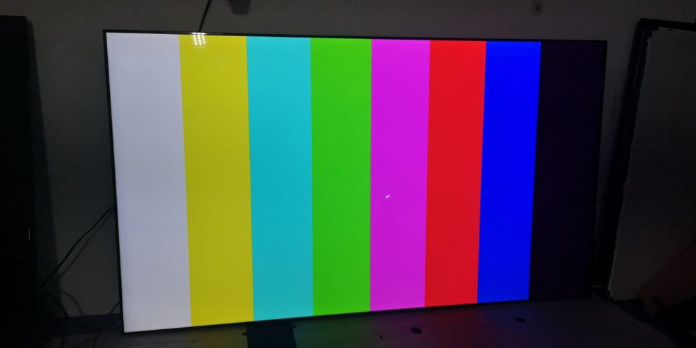 Reparatii ecrane tv