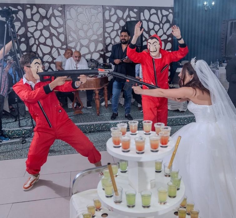 Program artistic Furatul Miresei - ARABI/Talibani - Casa De Papel