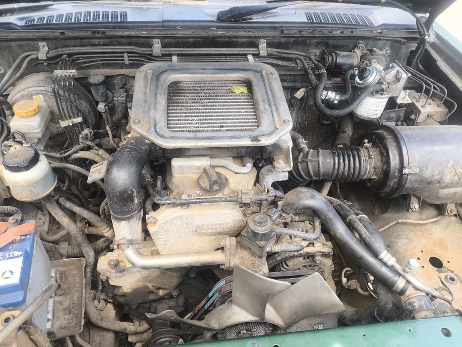Vând Nissan Navara d22