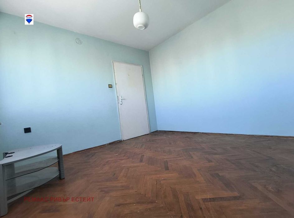 Продава се Двустаен апартамент в Русе, Родина 2 - 61 кв.м за 1032 €/кв.м - Снимка #3