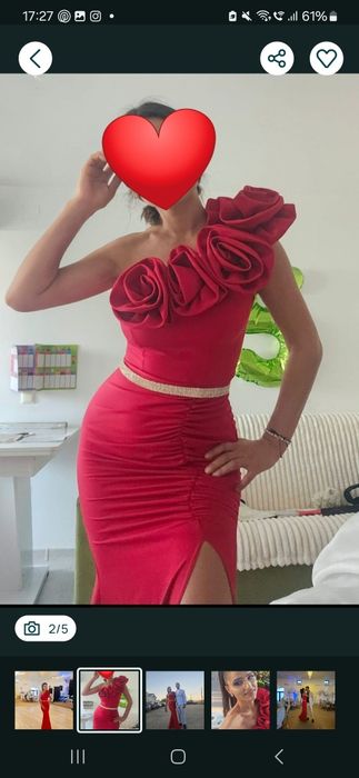 Rochie rosie superba
