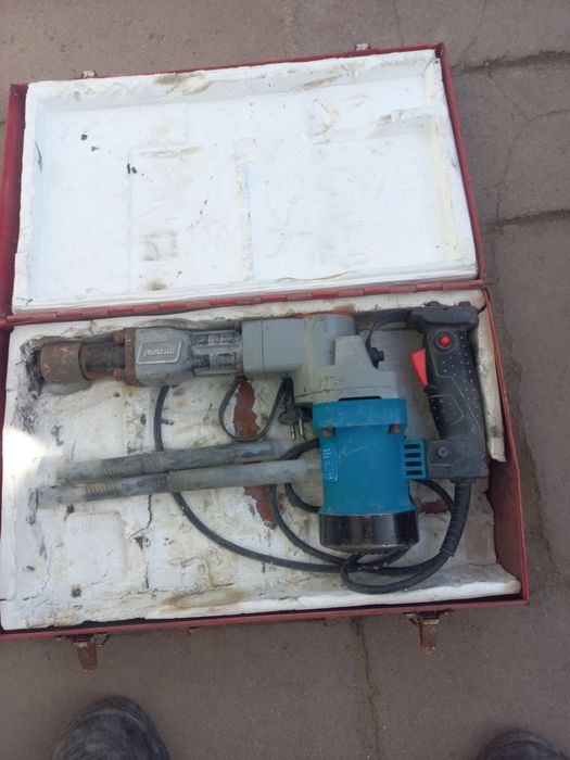 Строительный отбойник