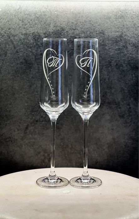 Гравирани кристални чаши за шампанско (ритуални чаши)