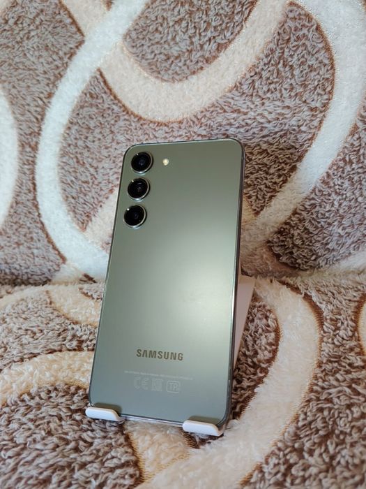 Samsung s23 хорошем состоянии