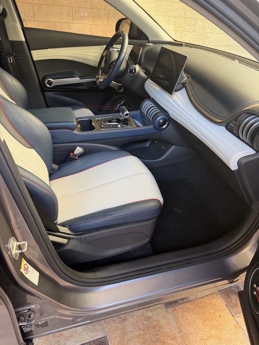 Продам свою машину BYD YUAN PLUS