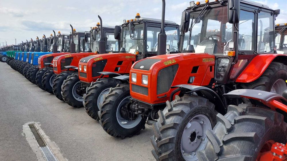 Трактор Беларус 1025.2