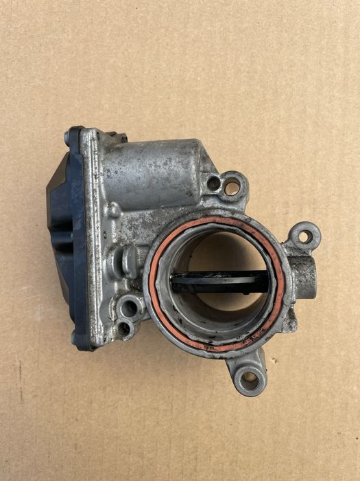 Clapeta Acceleratie Audi A6 C7 2.0 TDI CGLC CGLD CGLE cod 03L128063K