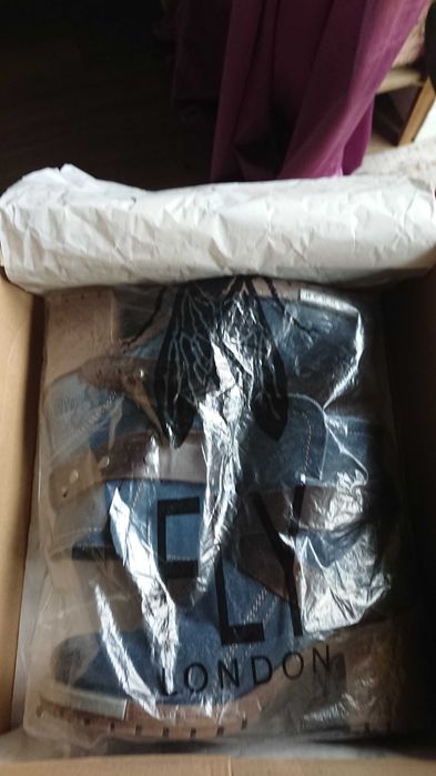 Botine cu toc gros Fly London, piele întoarsă, albastre, 35 + parfumel