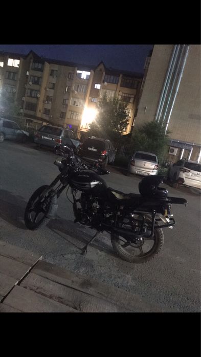 Продам мотакцикл Gsx 200