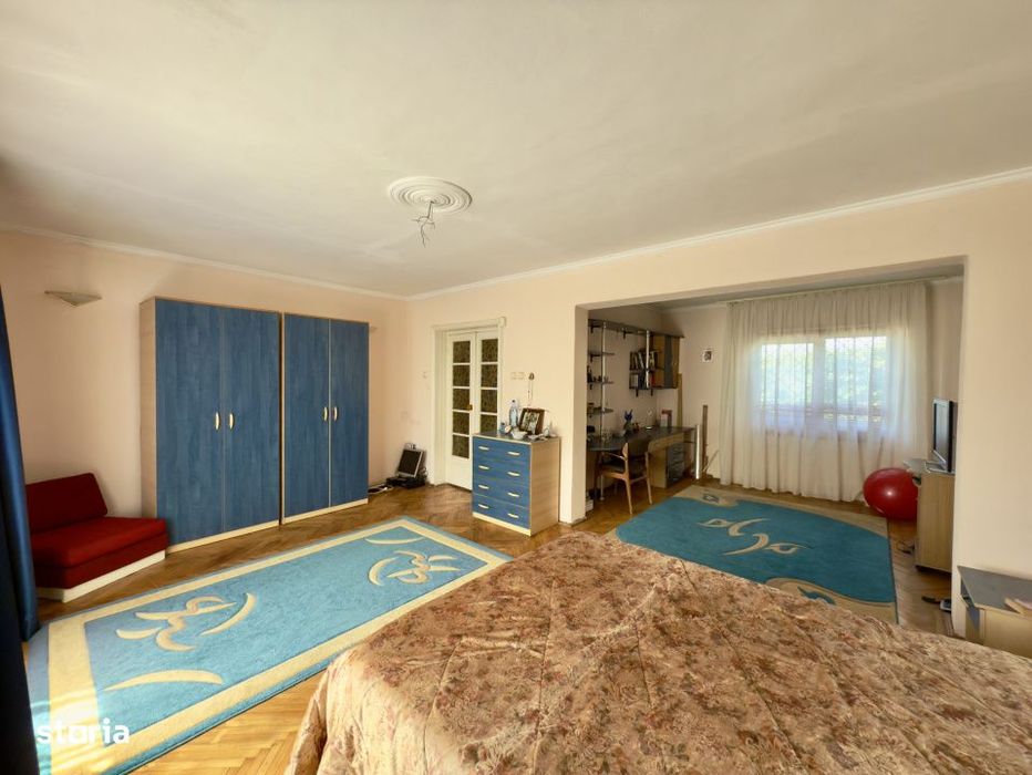 Vila spatioasa P+1+M de vanzare in Agigea | Teren 658 mp | Acces din 2