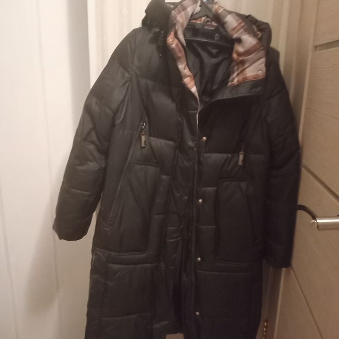 Продам пуховик, зимний, тёплый