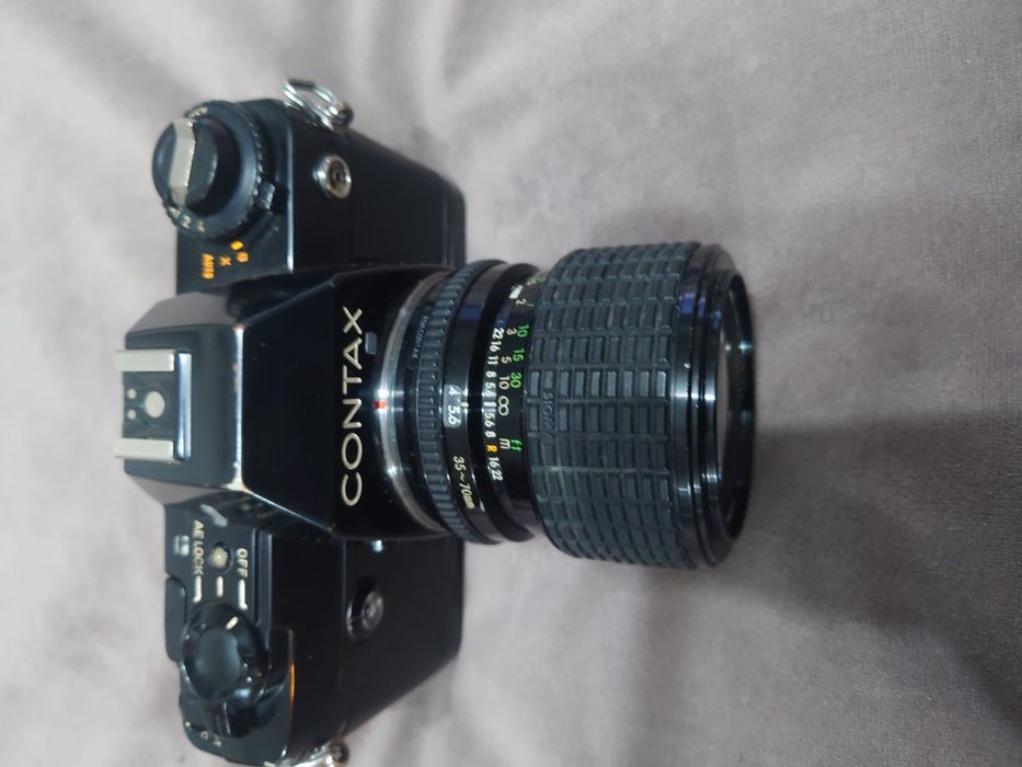 SLR Contax 137 MD Quartz cu obiectiv