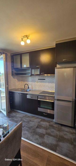 Продава се Тристаен апартамент в Пазарджик, Запад - 85 кв.м за 1642 €/кв.м - Снимка #1