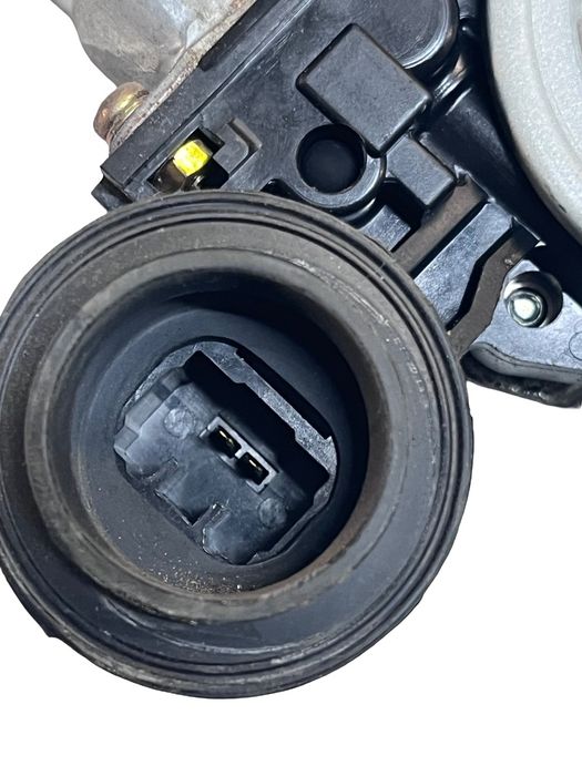 Macara Geam Dreapta Fata Toyota Rav 4 Ii _A2_ 2000 - 2005 85710-42070