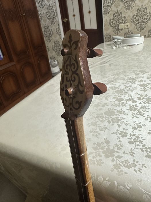 Продам домбру !!!