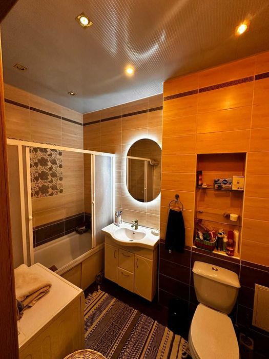 Продам 3-х комн, 84 кв.м., 20-ый мкрн