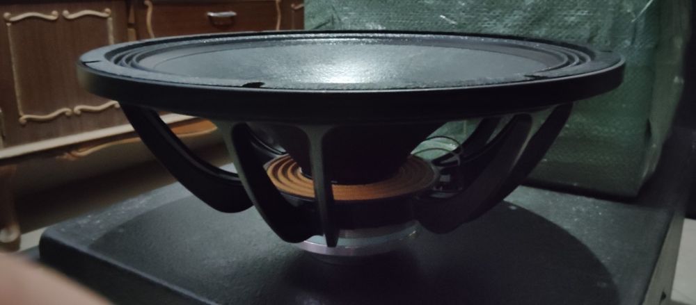 Динамики 15 дюймов