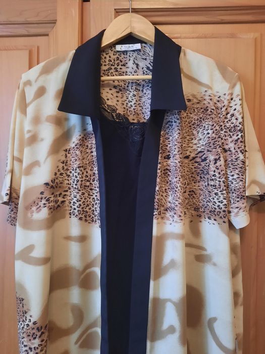 Blazer elegant model animal print mărimea L