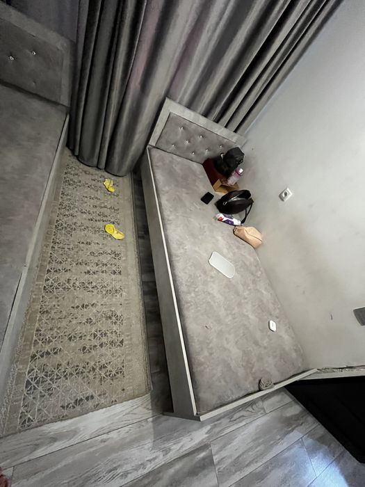 Кровать для спальни