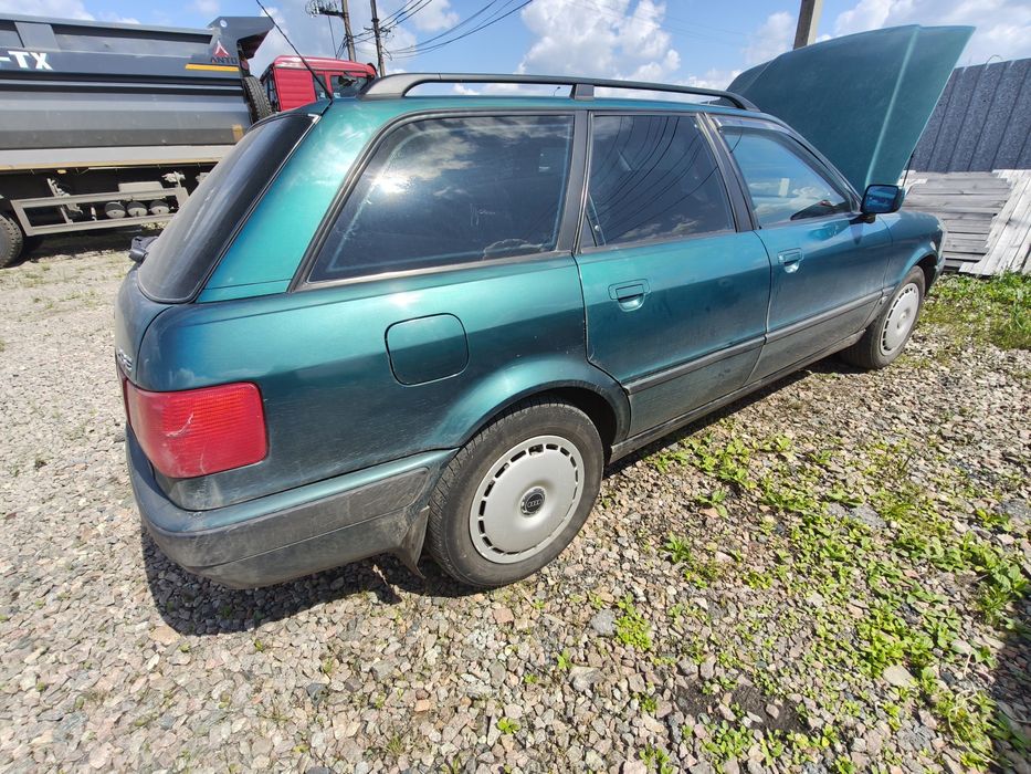 Продам Ауди 80 б4