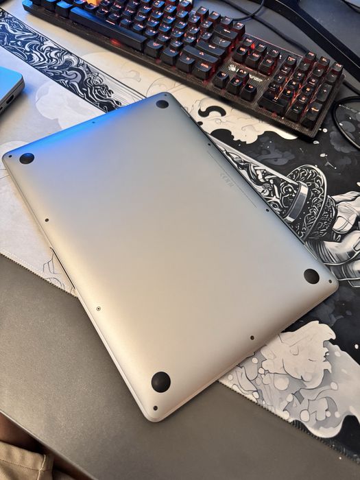 Macbook m1 air 8/256