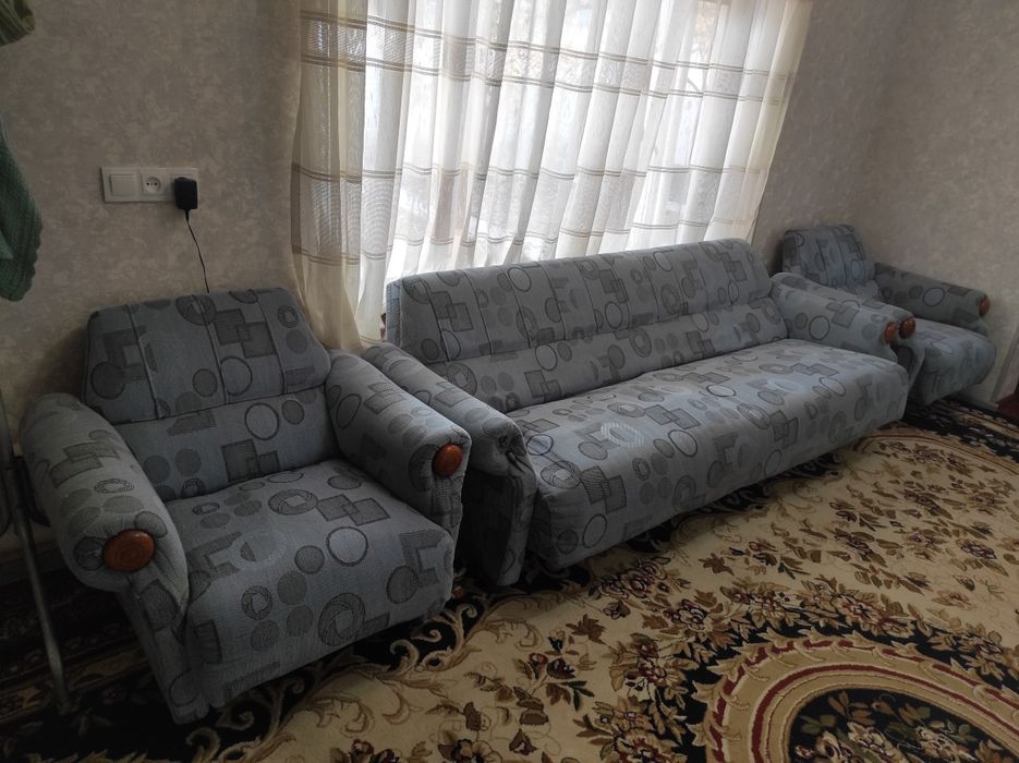 Диван для гостиницы