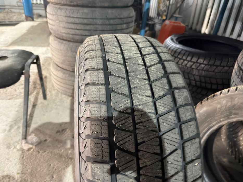 BRIDGESTONE зима липа, 265/50/R20 107T