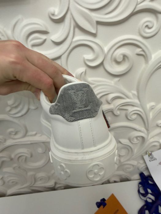 Кроссовки оригинальные “Louis Vuitton”