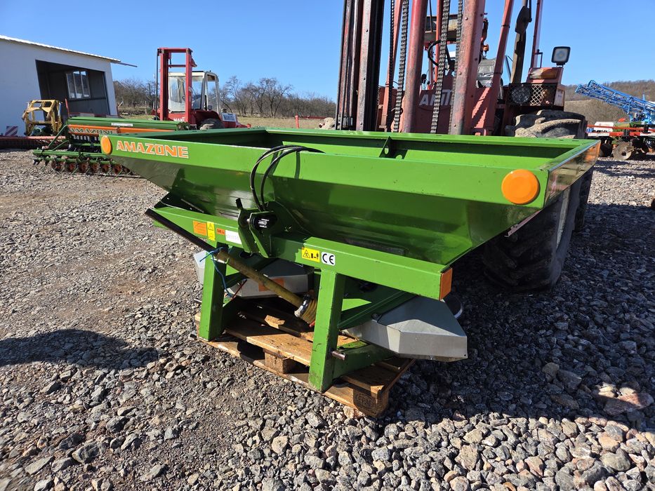 Mig Distribuitor ingrasamant Amazone ZA-M Premis