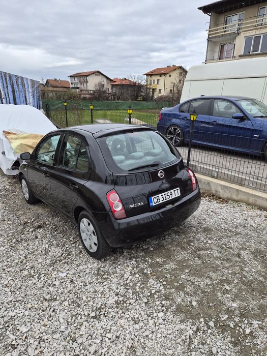Нисан Микра 1200 бензин