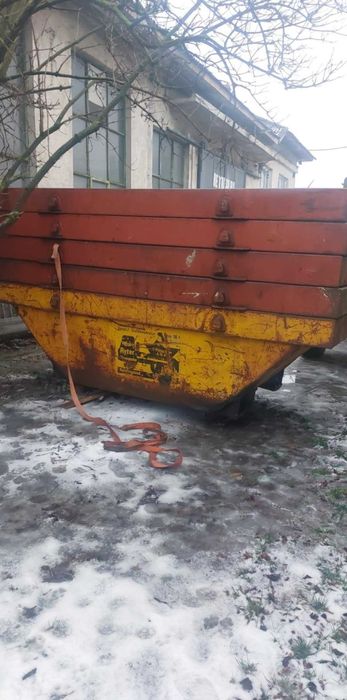 Vand container ,moloz , deșeuri