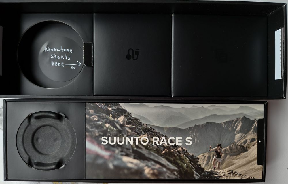 Фитнесс часы Suunto race s
