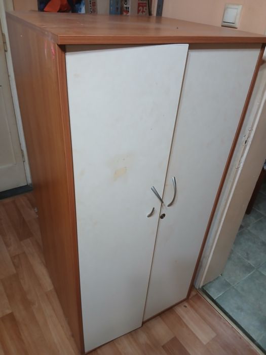 Разпродажба мебели