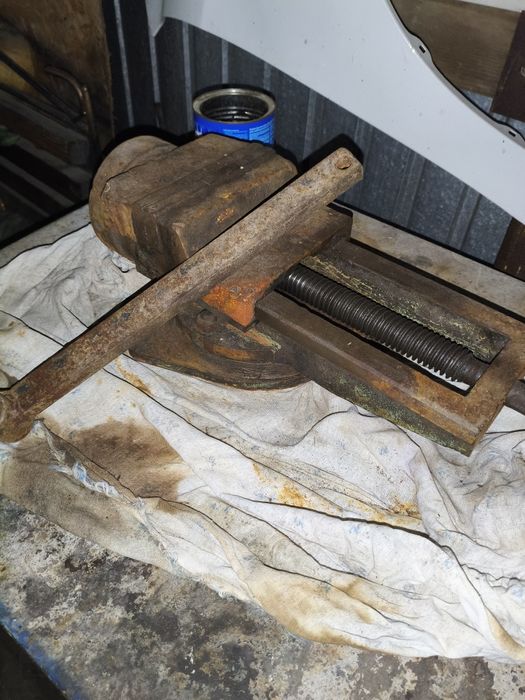 Тиски станочные советские