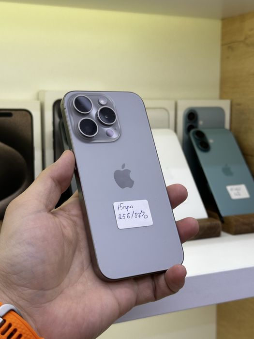 Iphone 15 pro /256 в магазине Icom
