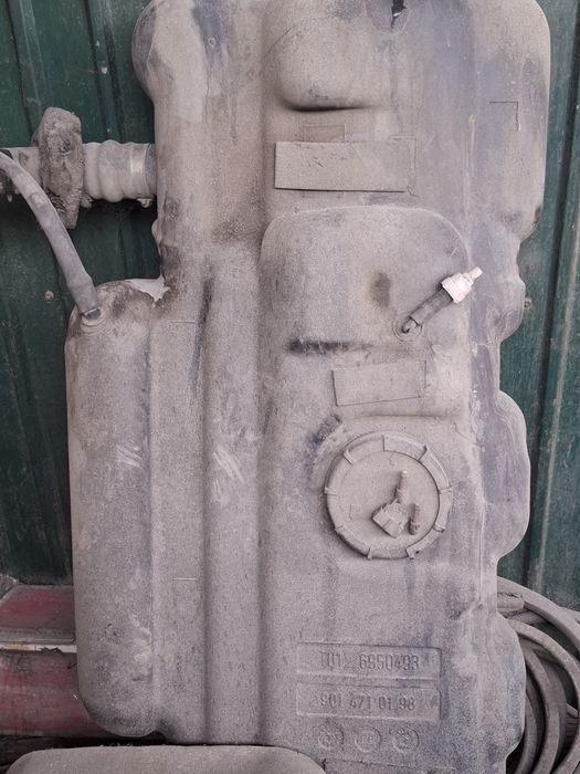 Спринтер запчасти разные