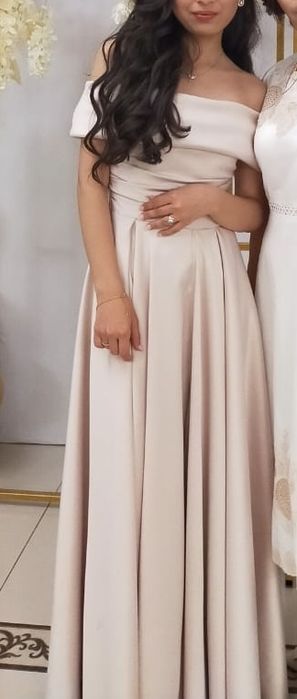 Продам красивое выпускное платье